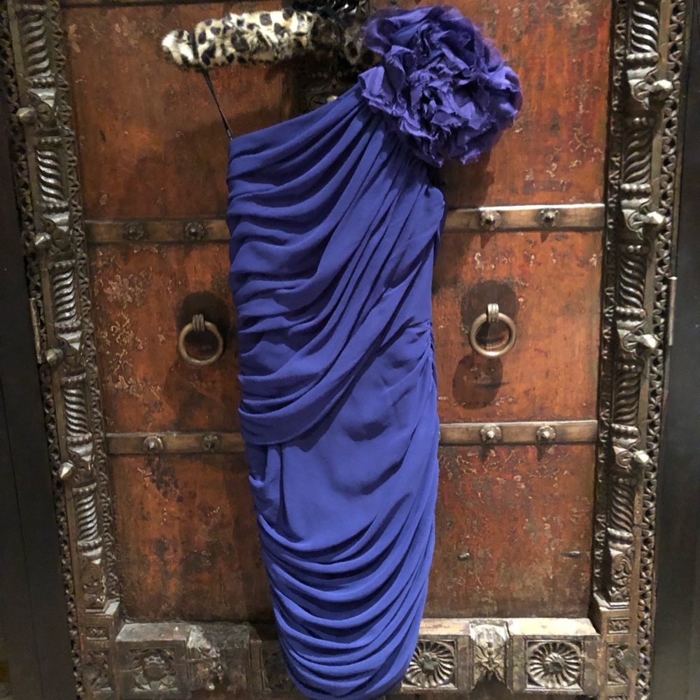 Tadshi Shoji One shoulder dress